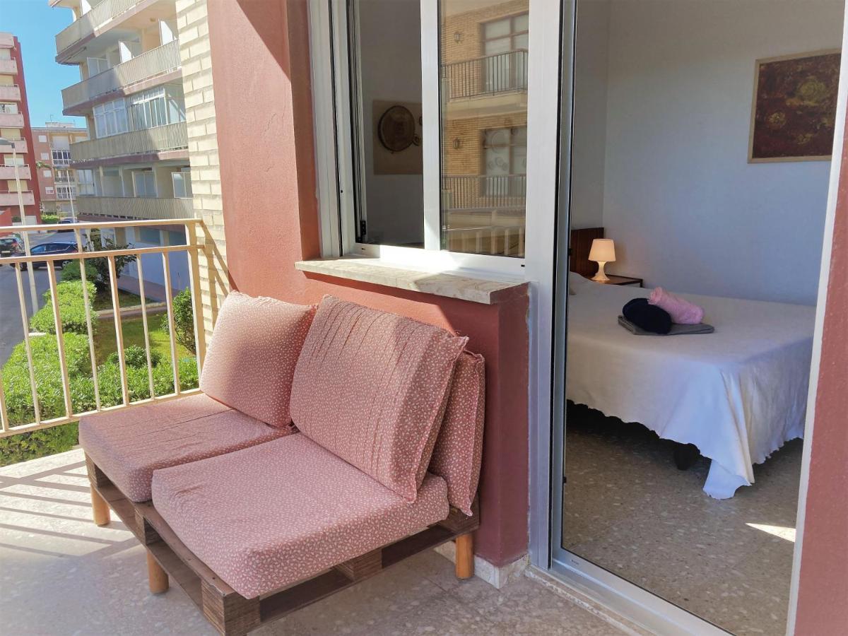 Large Apartment With Sea Views Sueca Bagian luar foto