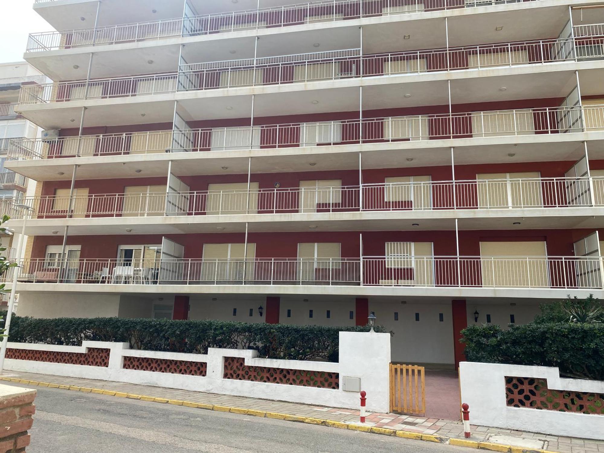 Large Apartment With Sea Views Sueca Bagian luar foto